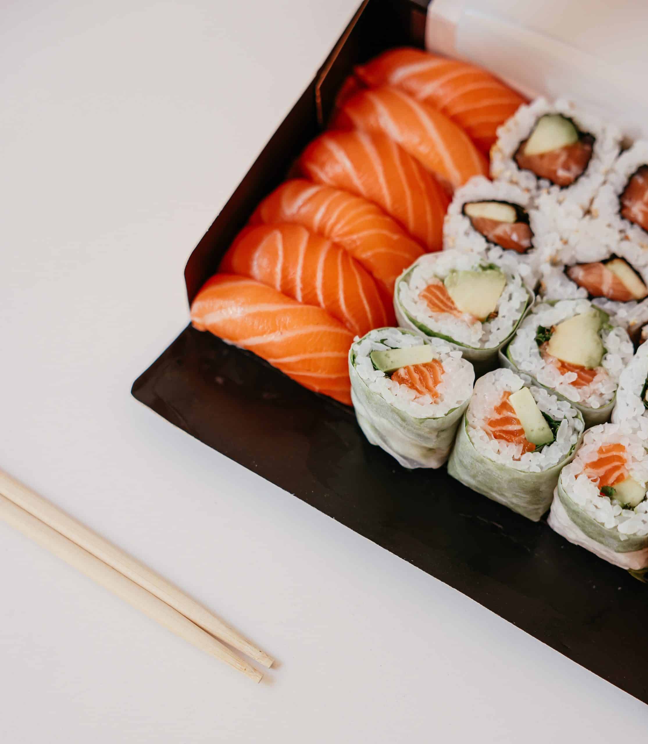 Plats de sushis